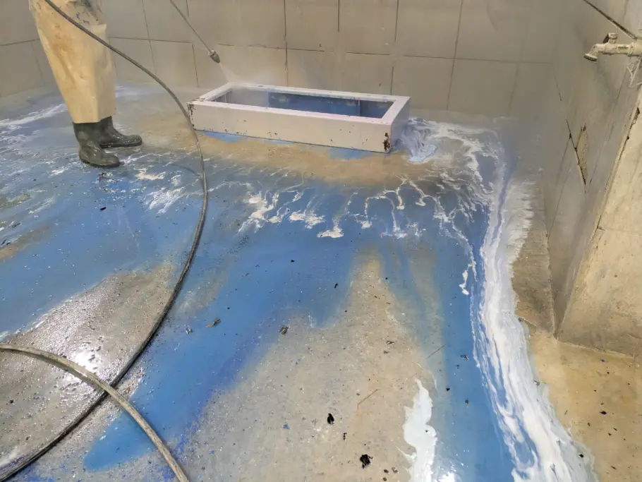 Carter - acier - rinçage après premier bain